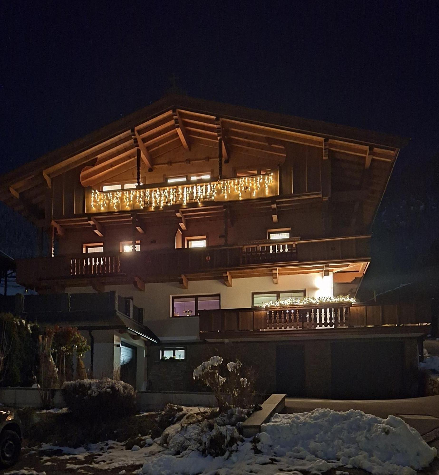 Апартаменты Haus Raimund " Klein Aber Fein " Альпбах Экстерьер фото